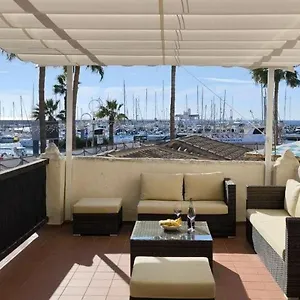 Apartment Apartamento Puerto Marina, Benalmadena